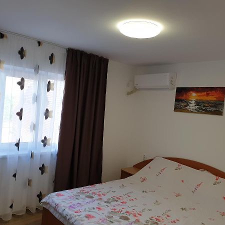 Apartament Diana Jurilovca Eksteriør billede