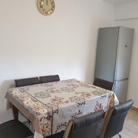 Apartament Diana Jurilovca Eksteriør billede