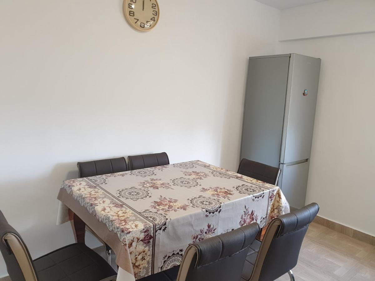 Apartament Diana Jurilovca Eksteriør billede
