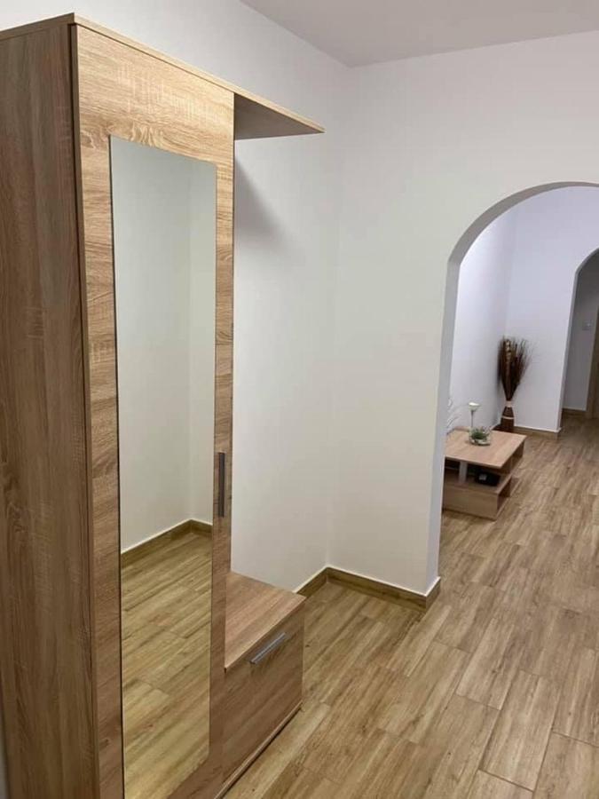 Apartament Diana Jurilovca Eksteriør billede